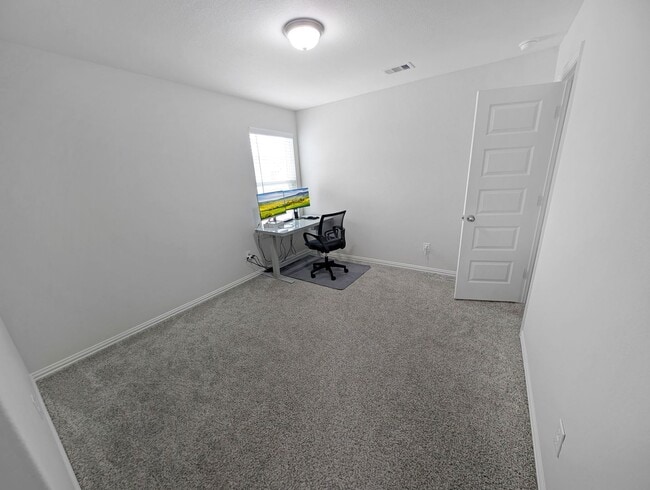 Building Photo - Inviting 3 Bed / 2.5 Bath Townhome with Flex Space & Easy I-10 Access in Katy