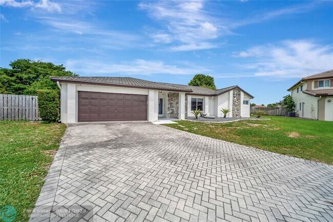 Building Photo - 6401 Crossbow Ct