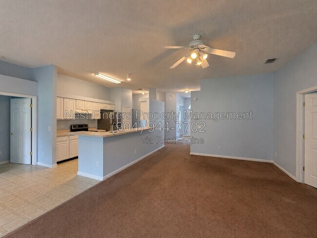 Building Photo - 628 Sparrow Branch Cir