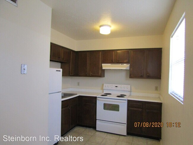 Building Photo - 1100 La Fonda Dr
