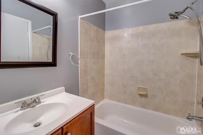 Building Photo - 59 Thoreau Dr