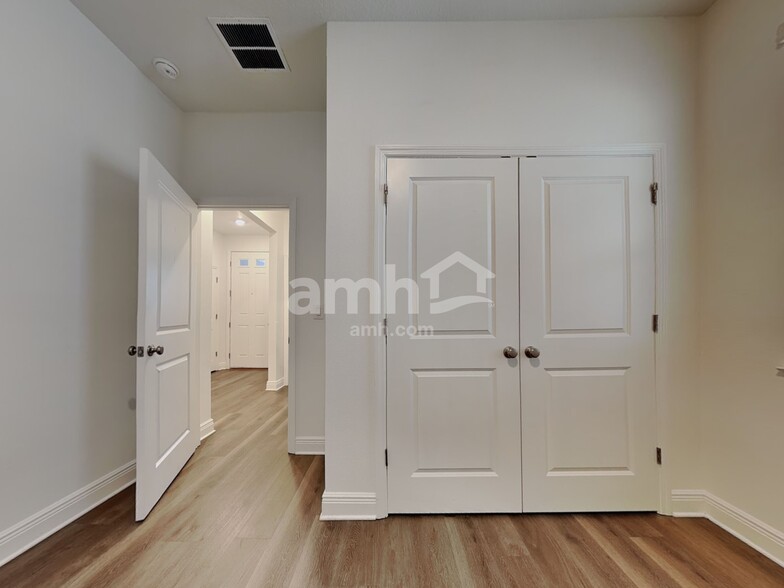 Building Photo - 6650 Atlantic Bch Ave