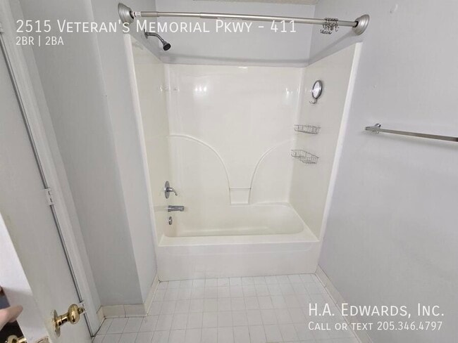 Building Photo - 2515 Veterans Memorial Pkwy