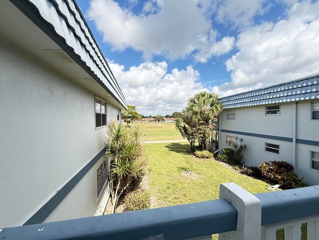 Building Photo - 323 Tuscany F