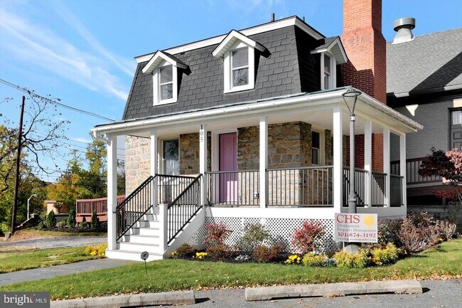 Building Photo - 37 S Prospect St