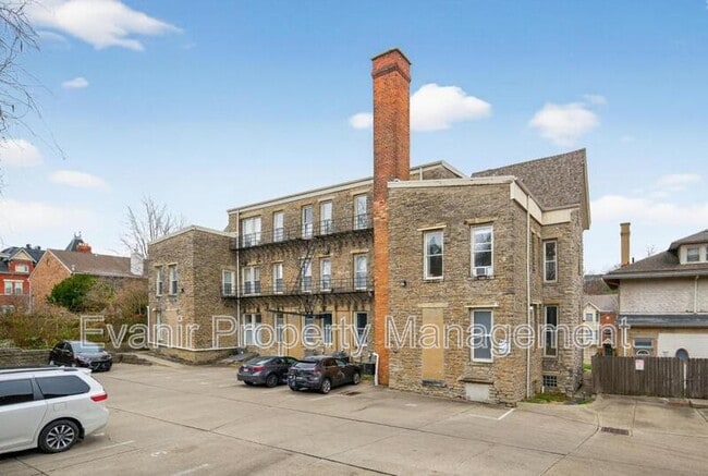 Building Photo - 2151 Fulton Ave