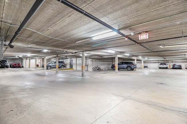 Building Photo - 57 E Hattendorf Ave