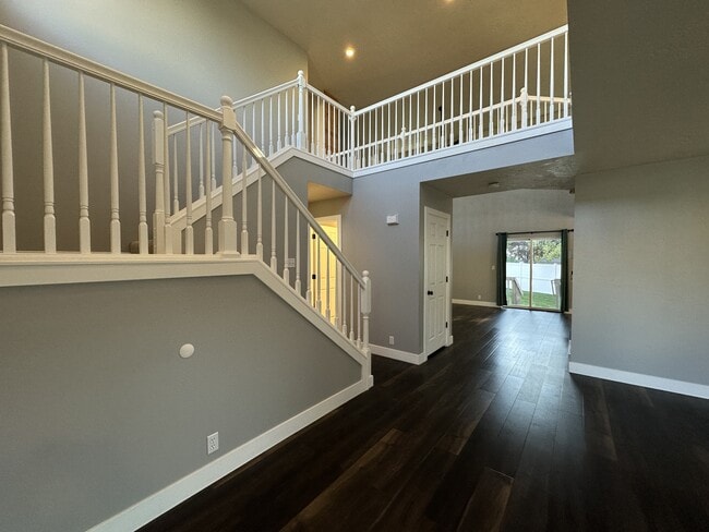 Building Photo - 14892 Tooele Ln