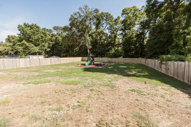 Building Photo - 1512 Long Needle Ct
