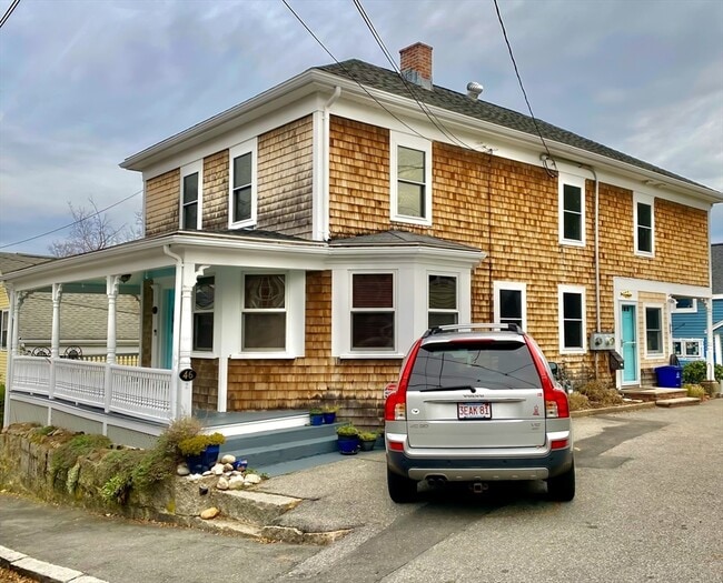 Building Photo - 46 Prospect St