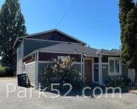 Building Photo - 4 Bedroom Single Family Home