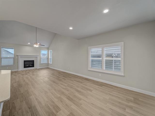 Building Photo - 2305 Coyote Way