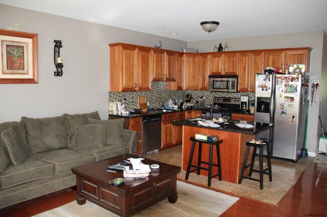 Building Photo - 304 WORTHINGTON Ter