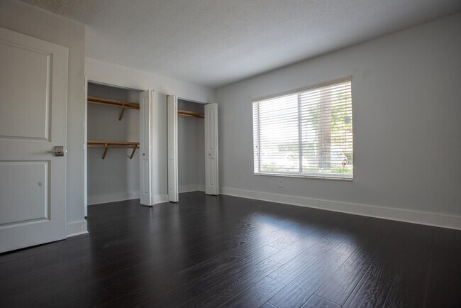 Building Photo - 815 Boynton Beach Blvd