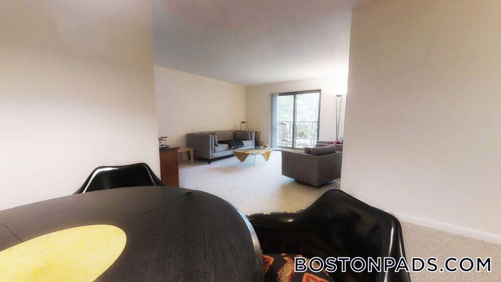 Building Photo - 385 Massachusetts Ave