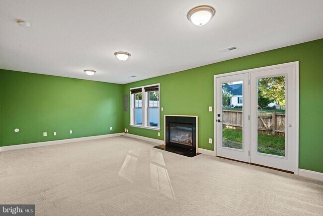 Building Photo - 203 Natural Terrace