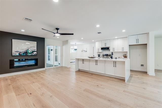 Building Photo - 1516 W Five Mile Pkwy