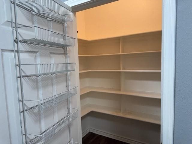 Building Photo - 105 Cobblestone Dr W