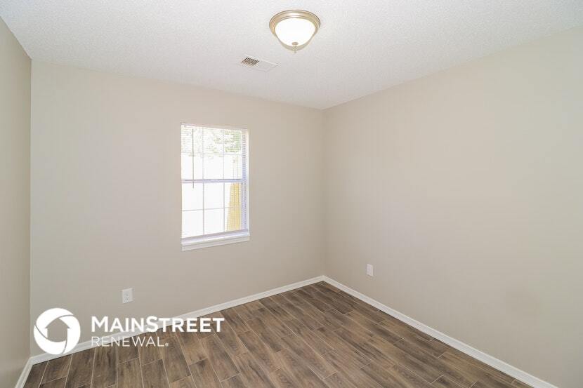 Building Photo - 484 Ferncliff Cove