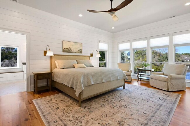Building Photo - 297 Ocean Green Dr