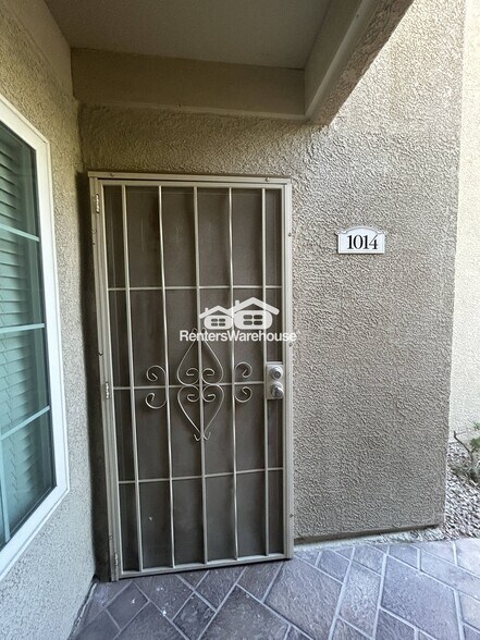 Building Photo - 3145 E Flamingo Rd