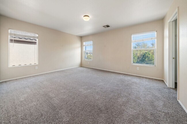 Building Photo - 9021 Spirit Canyon Ave