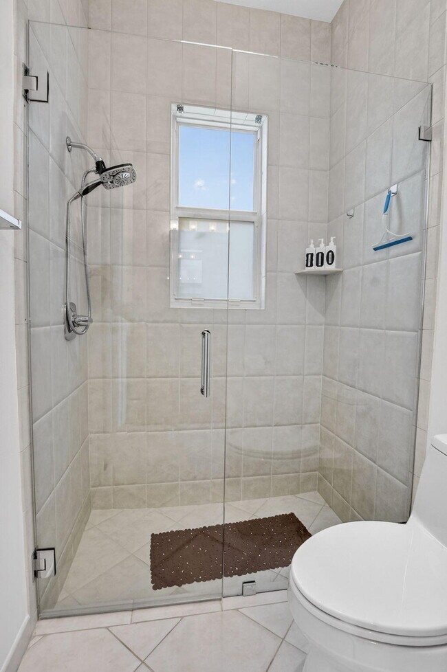 Building Photo - 7843 Villa D Este Way