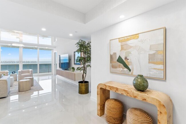 Building Photo - 3200 N Ocean Blvd