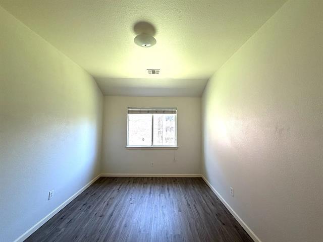 Building Photo - 507 Tumbleweed Dr