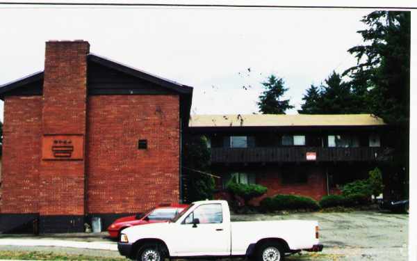 Primary Photo - 2014 SW 152nd St