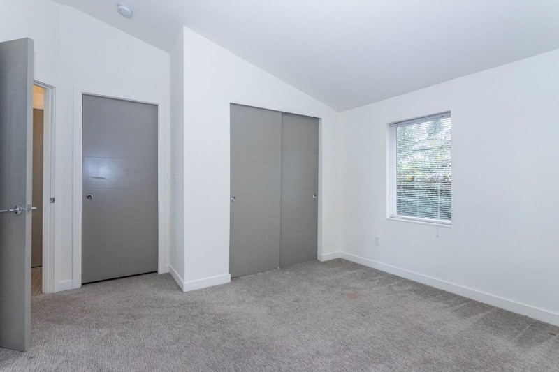 Building Photo - 12672 60th Ave S