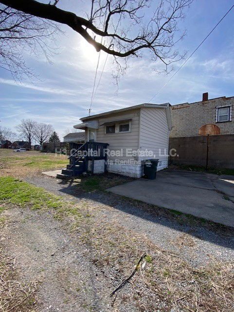 Building Photo - 809 Greenwood St