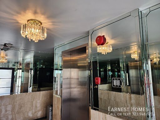 Building Photo - 2308 Schader Dr