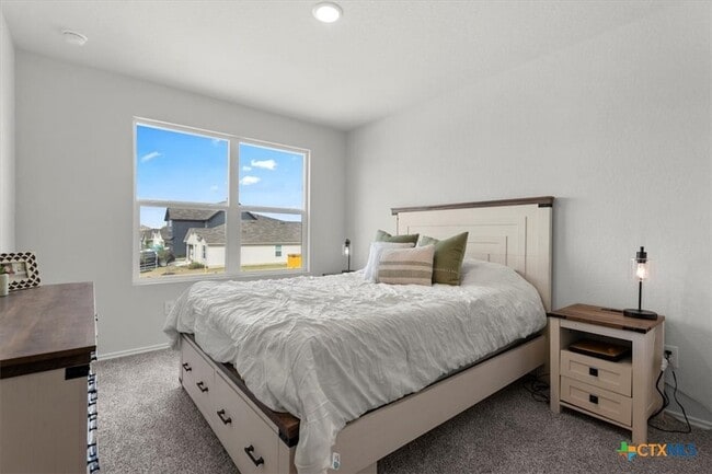 Building Photo - 410 Kayden Pt