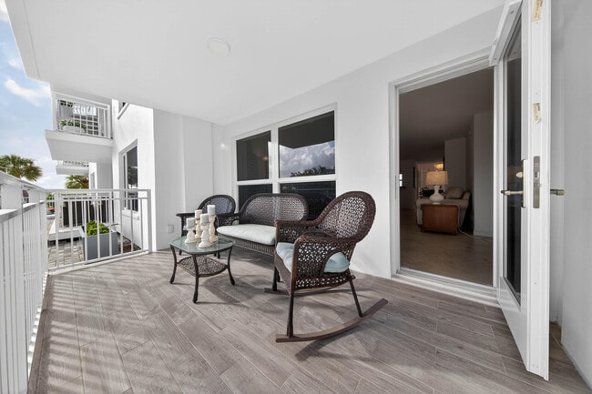 Building Photo - 3114 S Ocean Blvd