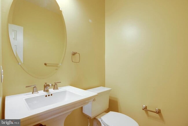 Building Photo - 4609 Fair Valley Dr