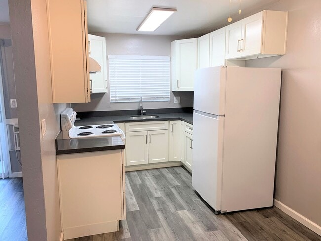 Primary Photo - 4116 Loveridge Road