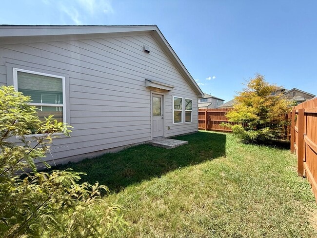 Building Photo - 10271 Asta Trl