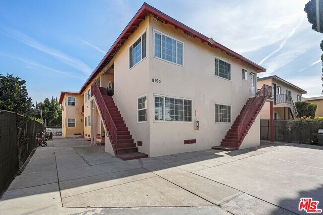 Building Photo - 8150 Sepulveda Pl