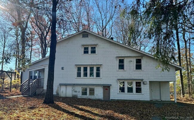 Building Photo - 39-41 Waterbury Rd