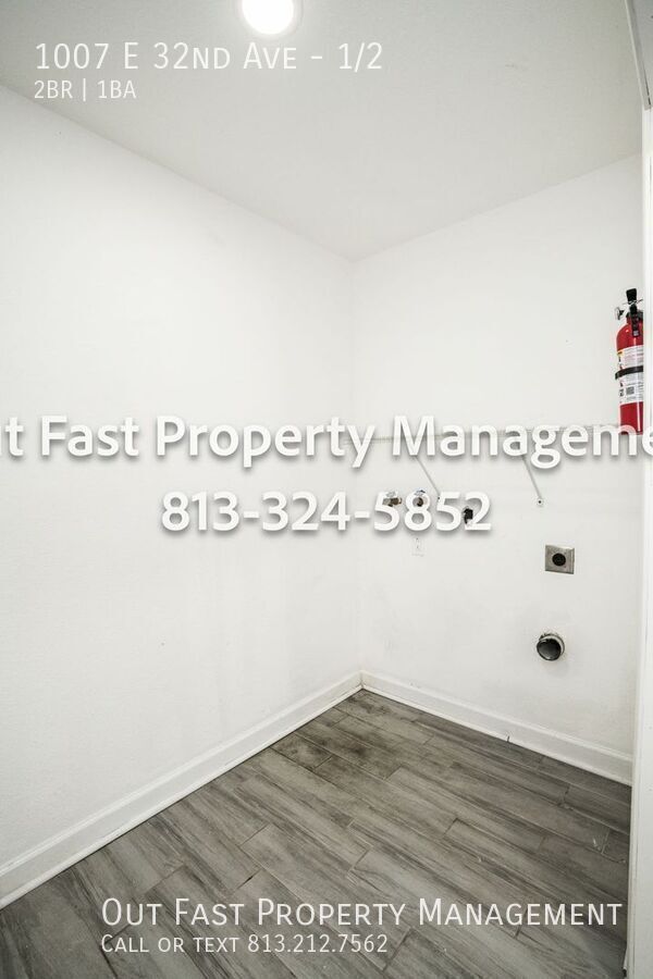 Building Photo - 1007 E 32nd Ave