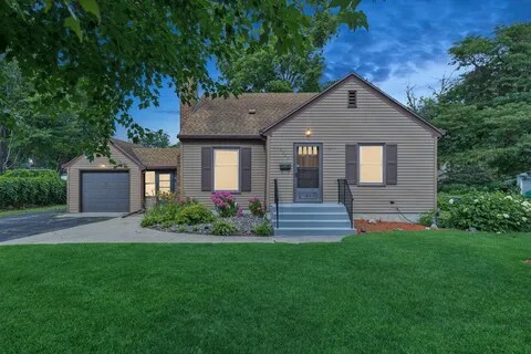 Building Photo - 6300 Wentworth Ave S