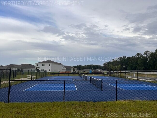 Building Photo - Stylish 3BR/2BA Home with Open Layout & Hi...