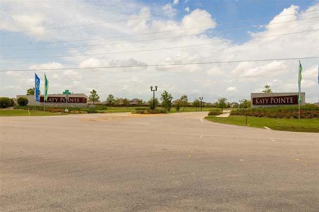 Building Photo - 24230 Prairie Glen Ln