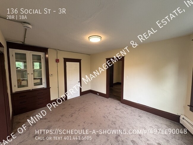 Building Photo - 136 Social St
