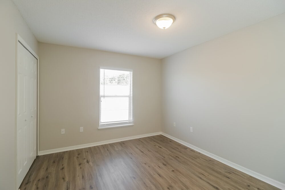 Building Photo - 30200 Double Dr