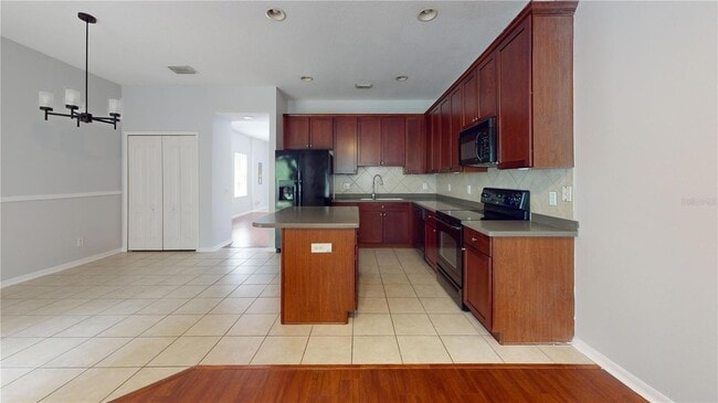 Building Photo - 17531 Hugh Ln