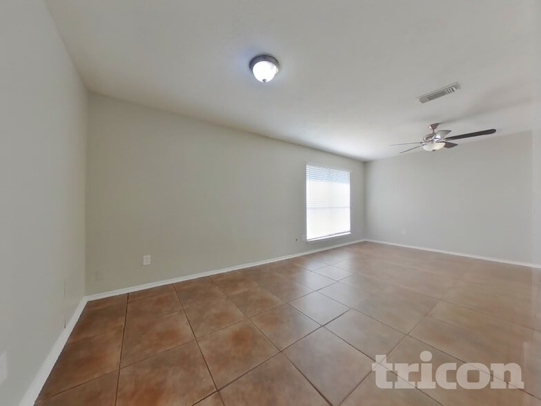 Building Photo - 11451 Stoughton Dr