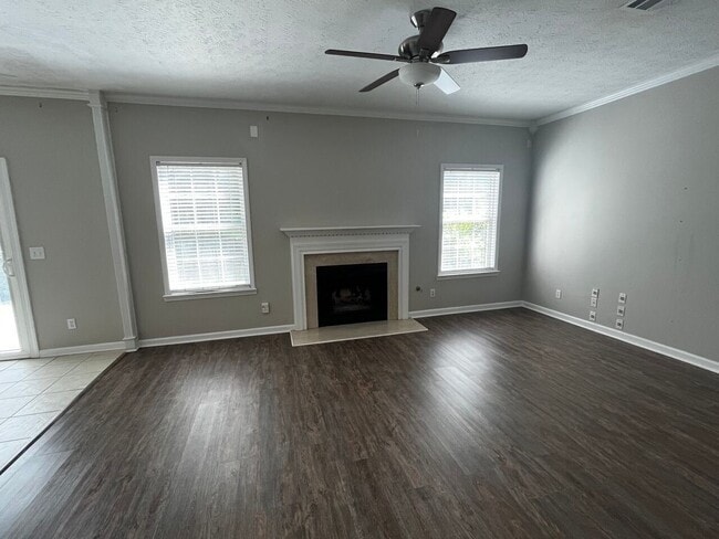 Building Photo - 10055 Lauren Hall Ct