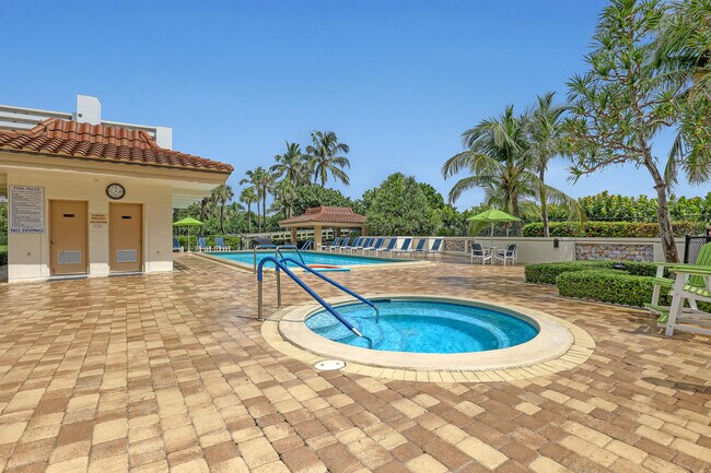 Building Photo - 3400 N Ocean Dr